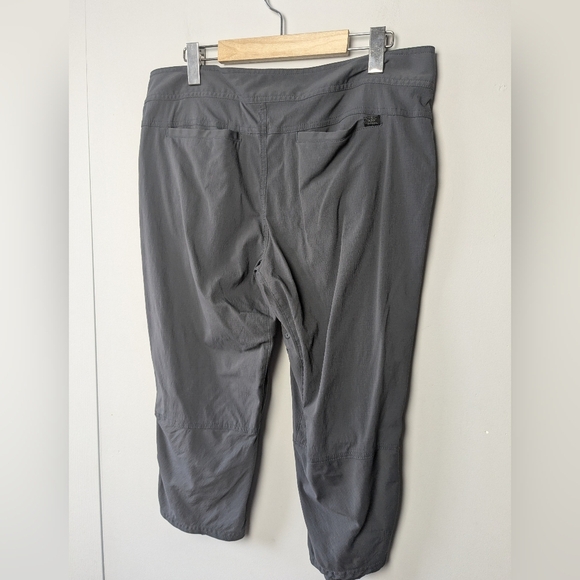 PRANA Nylon Outdoor Pants Size 12 Knee Lenght Dark Gray Color - Picture 6 of 12